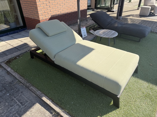 Bon dia Salamanca 1 persoons lounger almond Nu incl hoofdsteun showroomverlater - demo model