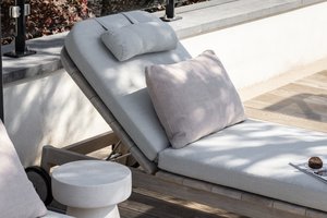 Max & Luuk Gray lounger 30% korting aged teak incl kussen showroomverlater - afbeelding 2