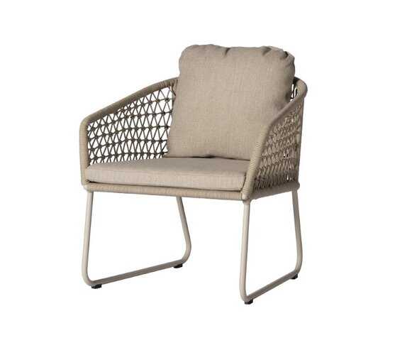 Yoi Bara low dining chair salix frame salix rope  flax beige kussenset