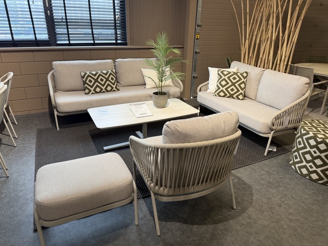 Yoi Comillas 5-delige loungeset  40% korting showroomverlater - afbeelding 2